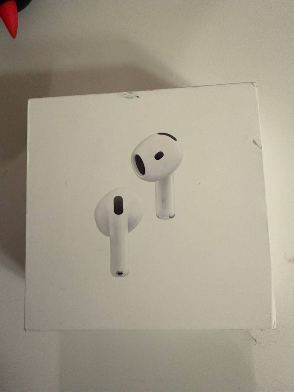 Apple White Wireless Earbuds with Charging Case